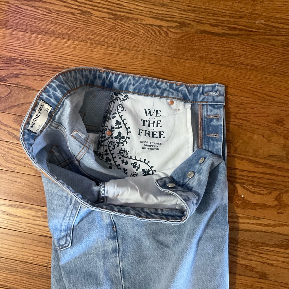 We The Free Deep Trance Dropped Boyfriend Jeans Sz 30 - Picture 5 of 13